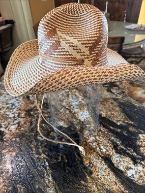 Woven Straw Cowboy Hat in Brown and Cream - Unbranded